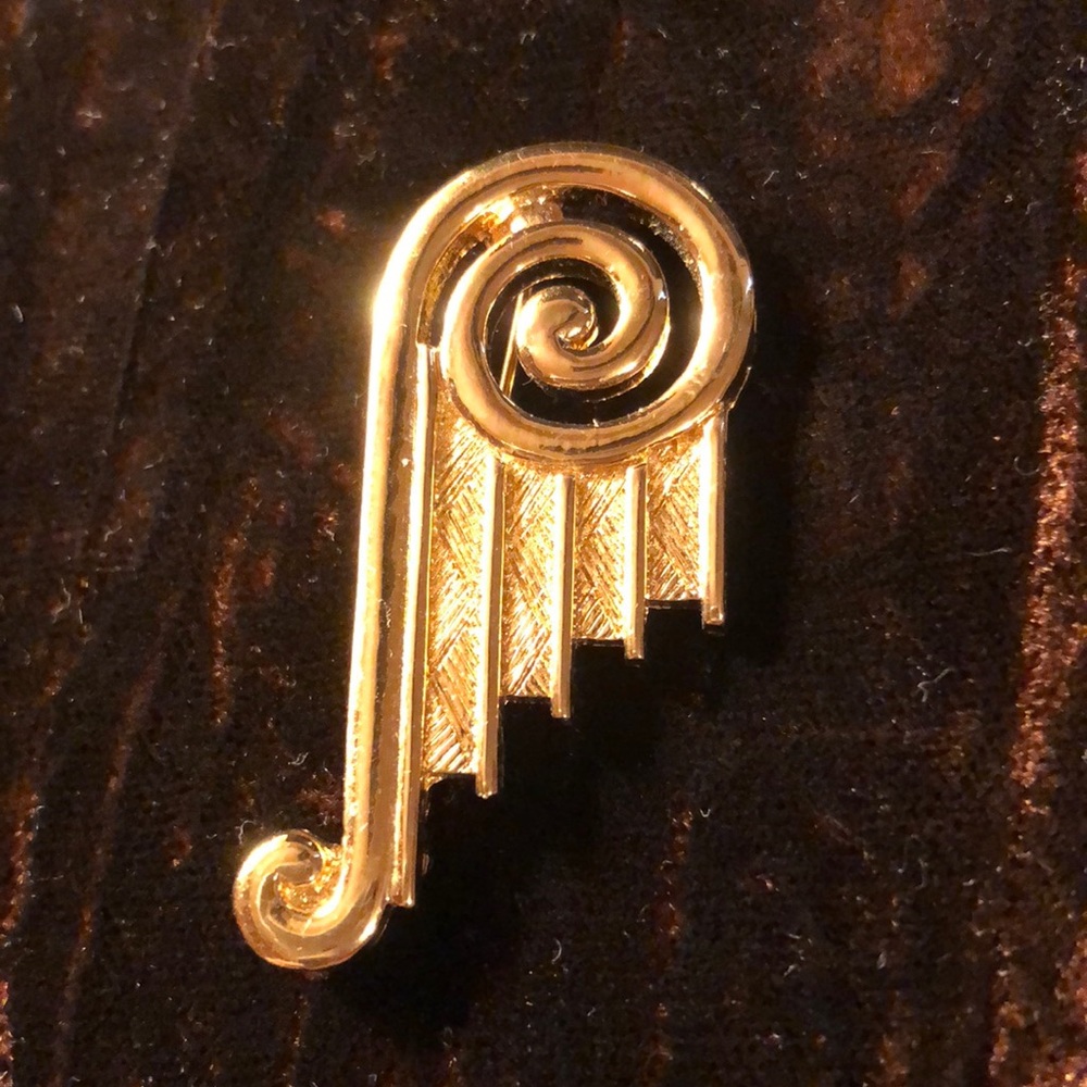 🎶❤️MONET BROOCH❤️🎶